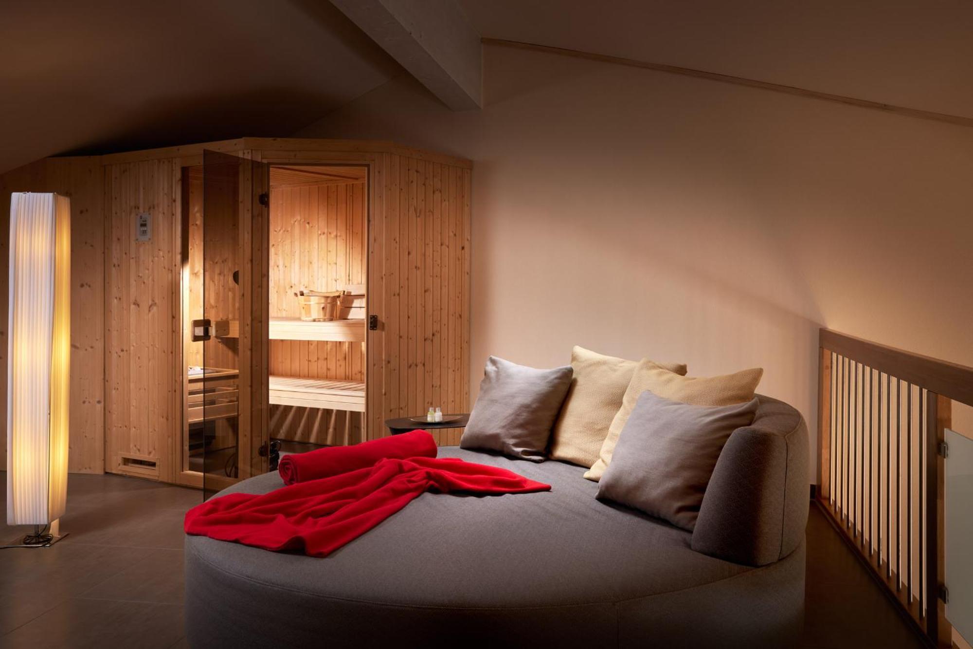 Suite con Vasca Idromassaggio e Sauna